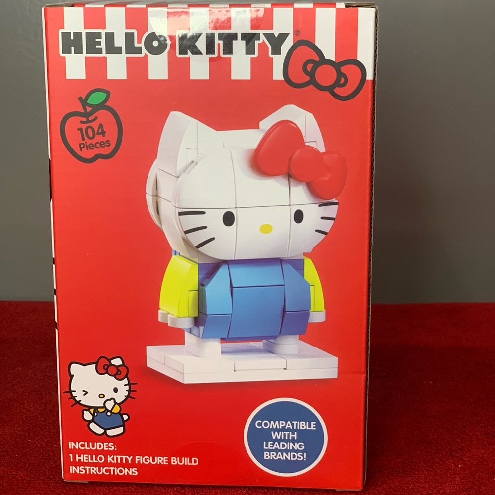 Hello kitty Sanrio Figure Build